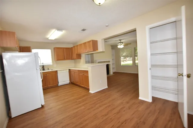 $1,450 | 2804 Jadewood Court, Unit A, Austin, TX 78748