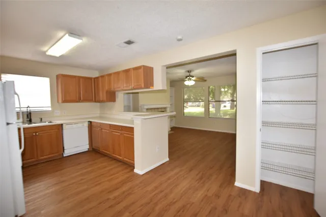 $1,450 | 2804 Jadewood Court, Unit A, Austin, TX 78748