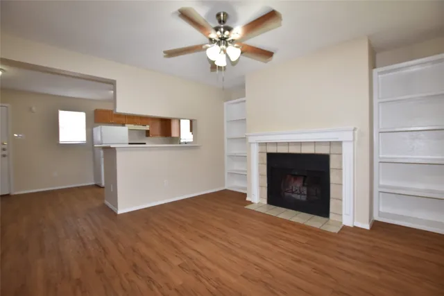 $1,450 | 2804 Jadewood Court, Unit A, Austin, TX 78748