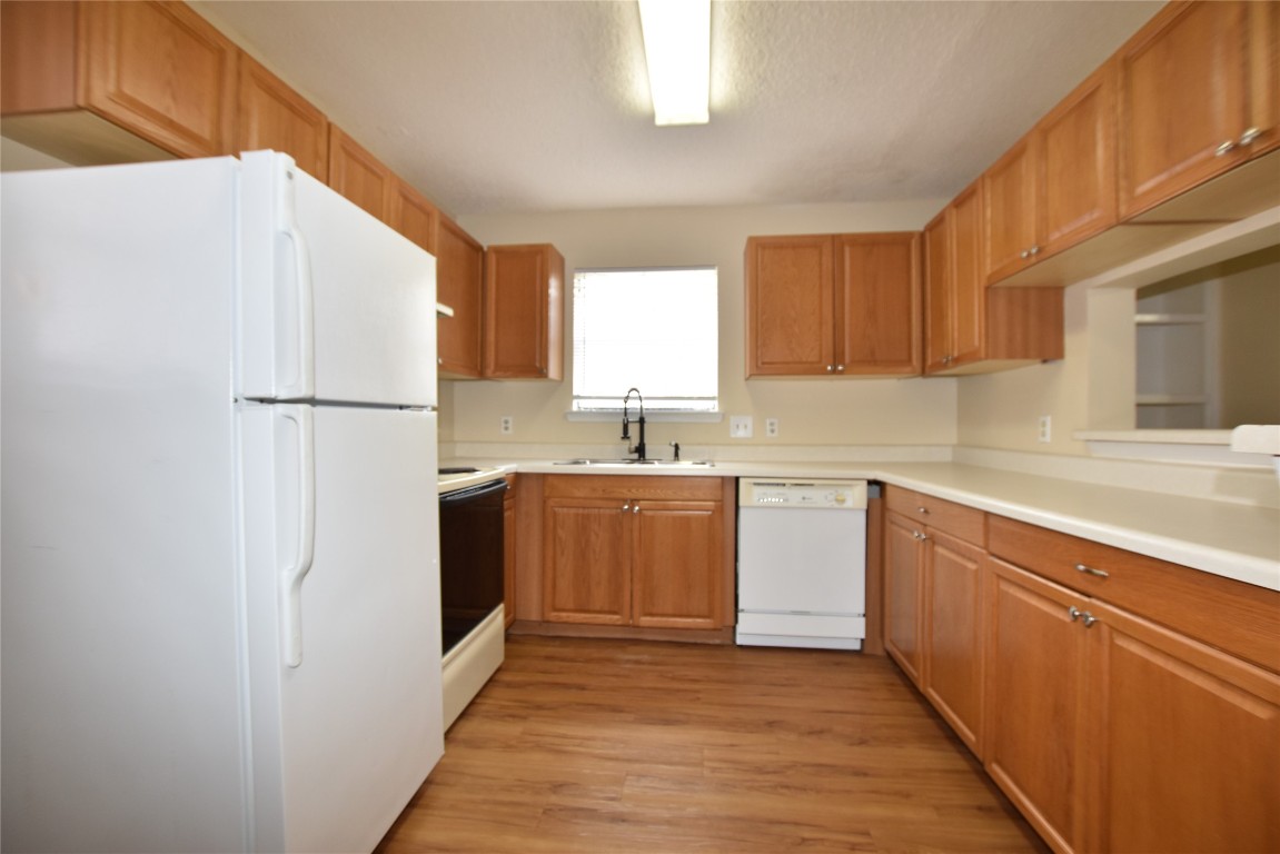 2804 Jadewood Court, Unit A Austin, TX 78748 - Photo 6 of 12