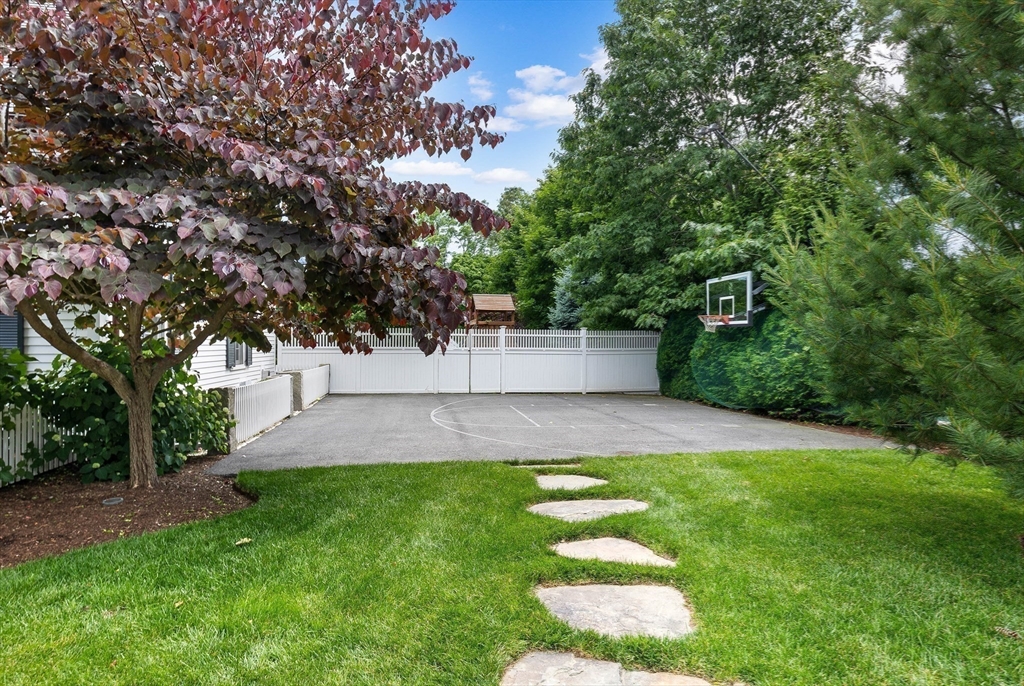 17 Cole Road Hingham, MA 02043 - Photo 28 of 29 a view of a backyard