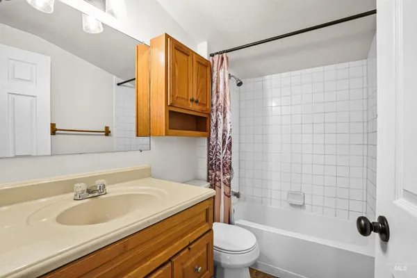 $669,900 | 520 South Scott Street, Boise, ID 83705