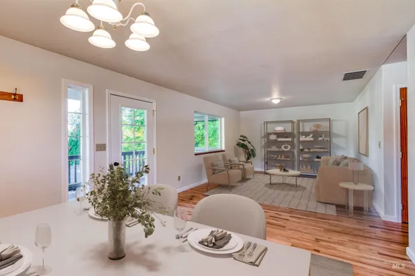 $669,900 | 520 South Scott Street, Boise, ID 83705