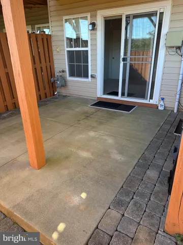 $2,900 | 15715 John Diskin Circle, Woodbridge, VA 22191