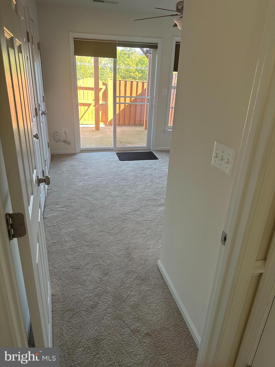 15715 John Diskin Circle Woodbridge, VA 22191 - Photo 9 of 21 a view of entryway with window