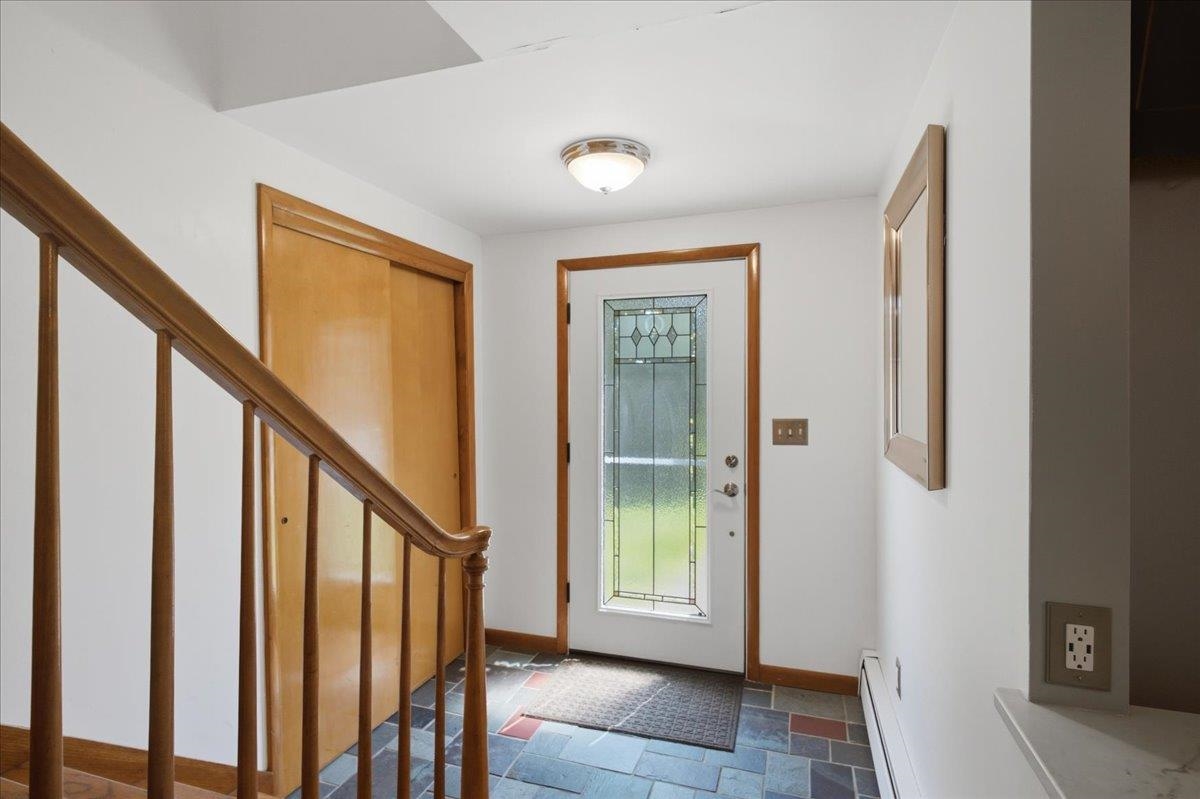 811 Middle Pownal Road Bennington, VT 05201 - Photo 22 of 37