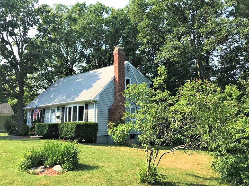 2 Chestnut Road Burlington, MA 01803 - Photo 2 of 19 Gallery Image 2