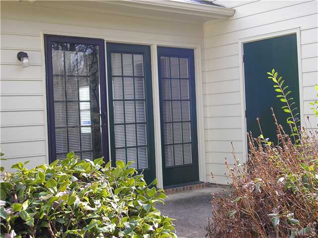 2654 Cottage Circle Raleigh, NC 27613 - Photo 13 of 17