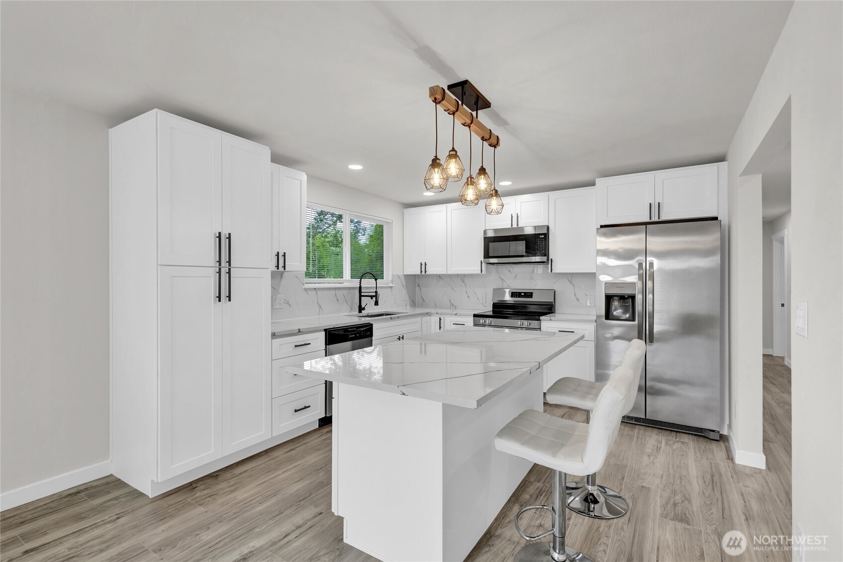 20002 208th Avenue Southeast Renton, WA 98058 - Photo 1 of 38 Gallery Image 1