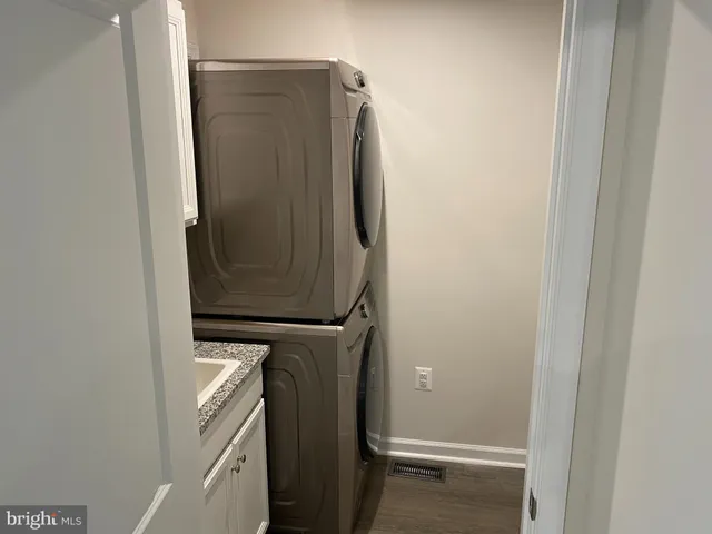 $2,400 | 7911 Independence Drive, Unit 1C, Spotsylvania, VA 22553