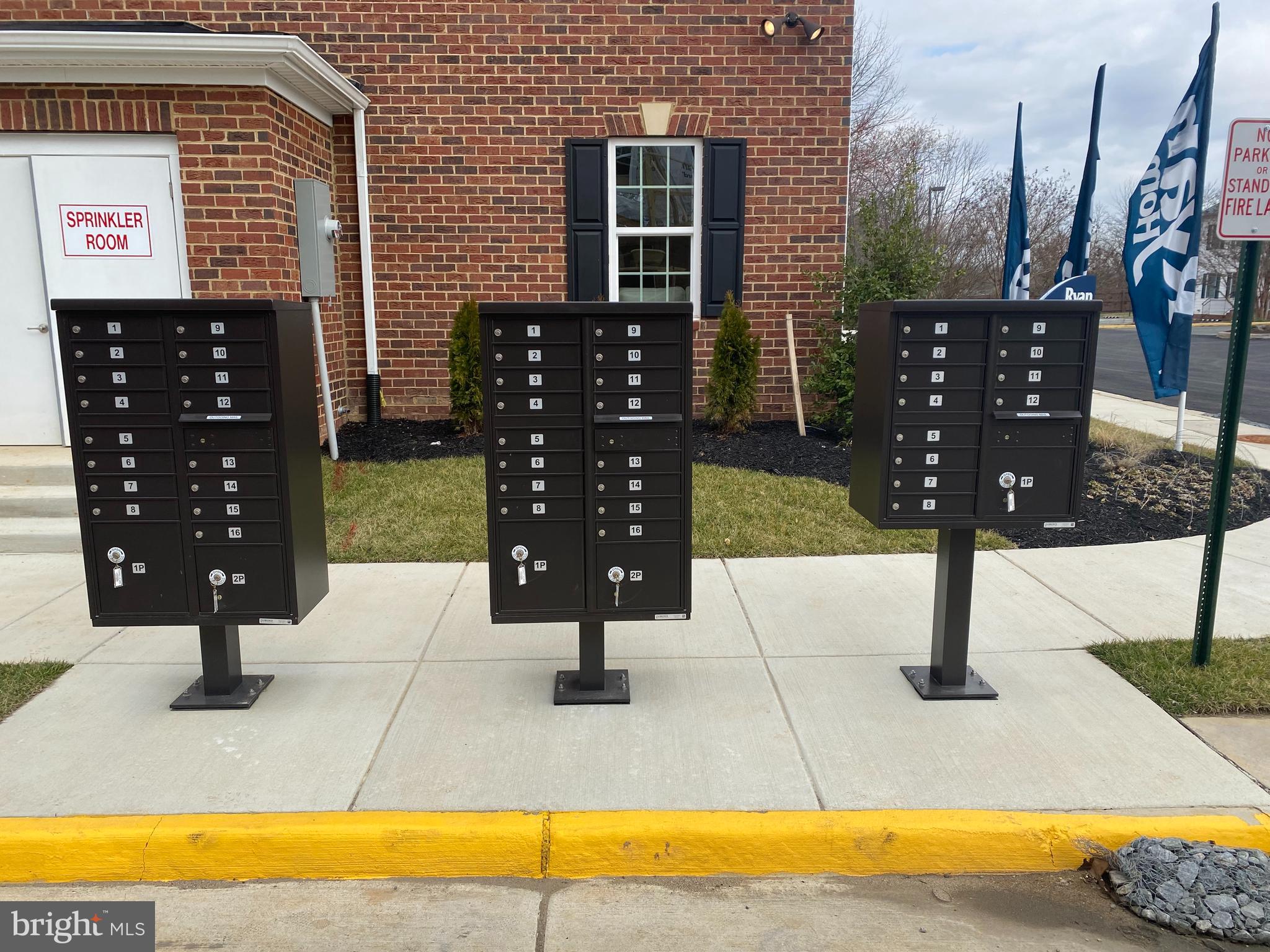 7911 Independence Drive, Unit 1C Spotsylvania, VA 22553 - Photo 35 of 35 a view of an outdoor space and porch