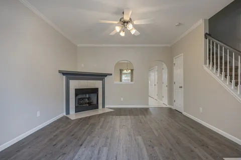 a view of an empty room and window