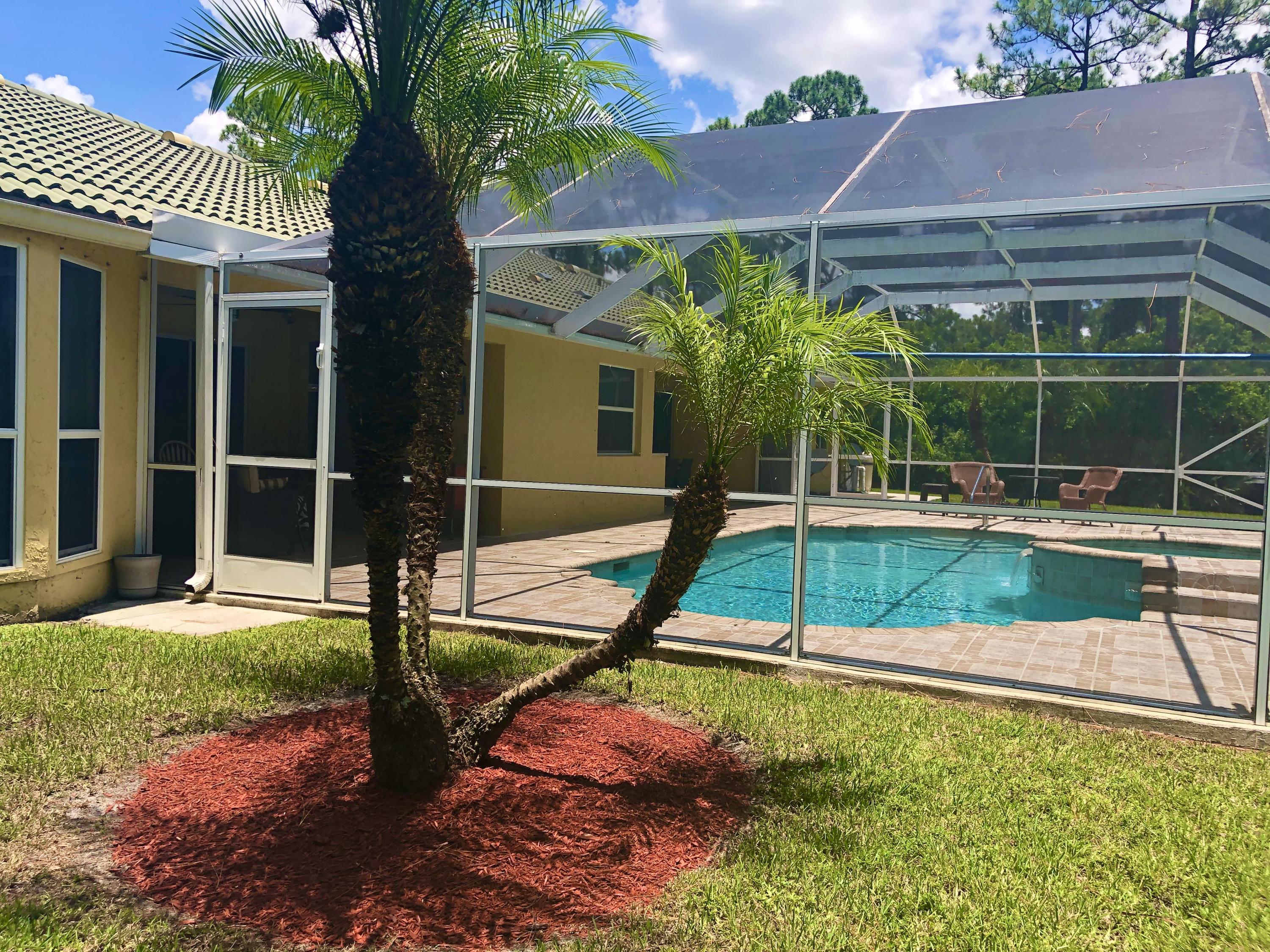 16370 88th Road North Loxahatchee, FL 33470 - Photo 3 of 161 426BD61E-2736-4F68-8E10-B7DEE9B2A758