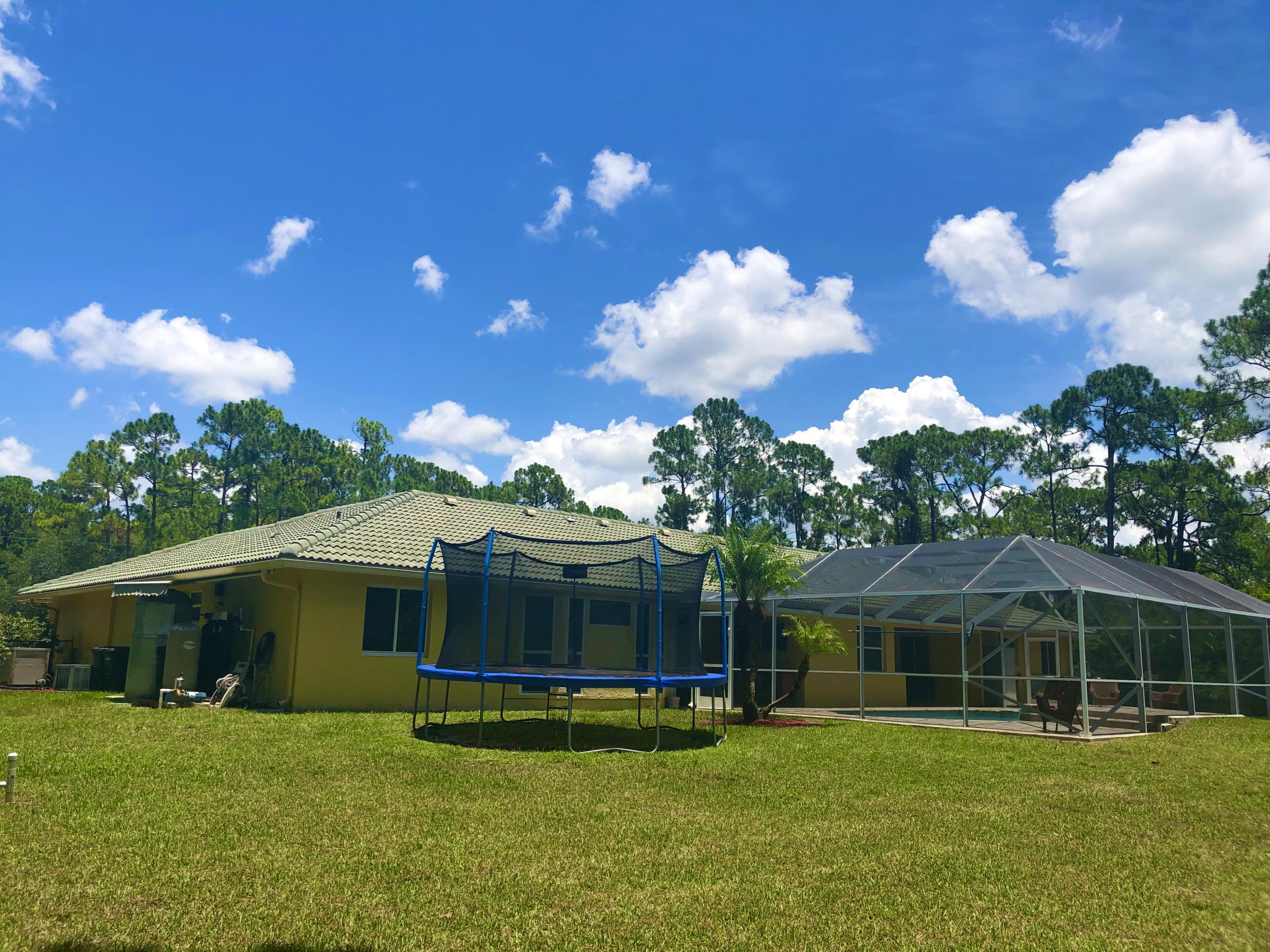 16370 88th Road North Loxahatchee, FL 33470 - Photo 83 of 161 37AAE0D2-A3DF-4A7E-9600-29401E1F202D
