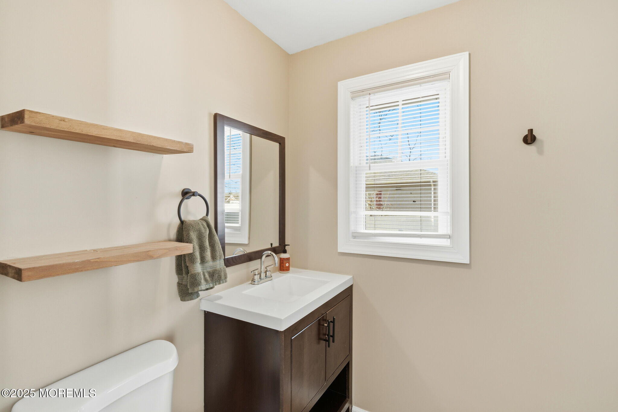 307 Pine Street Lakehurst, NJ 08733 - Photo 13 of 47 039-original-photo