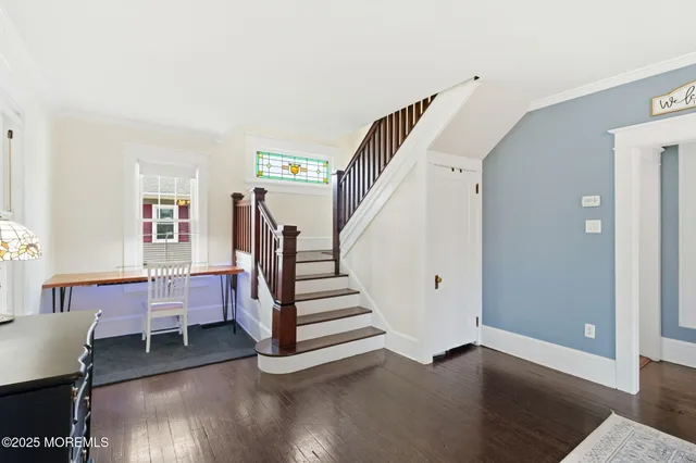 a view of livingroom with furniture and wooden floor