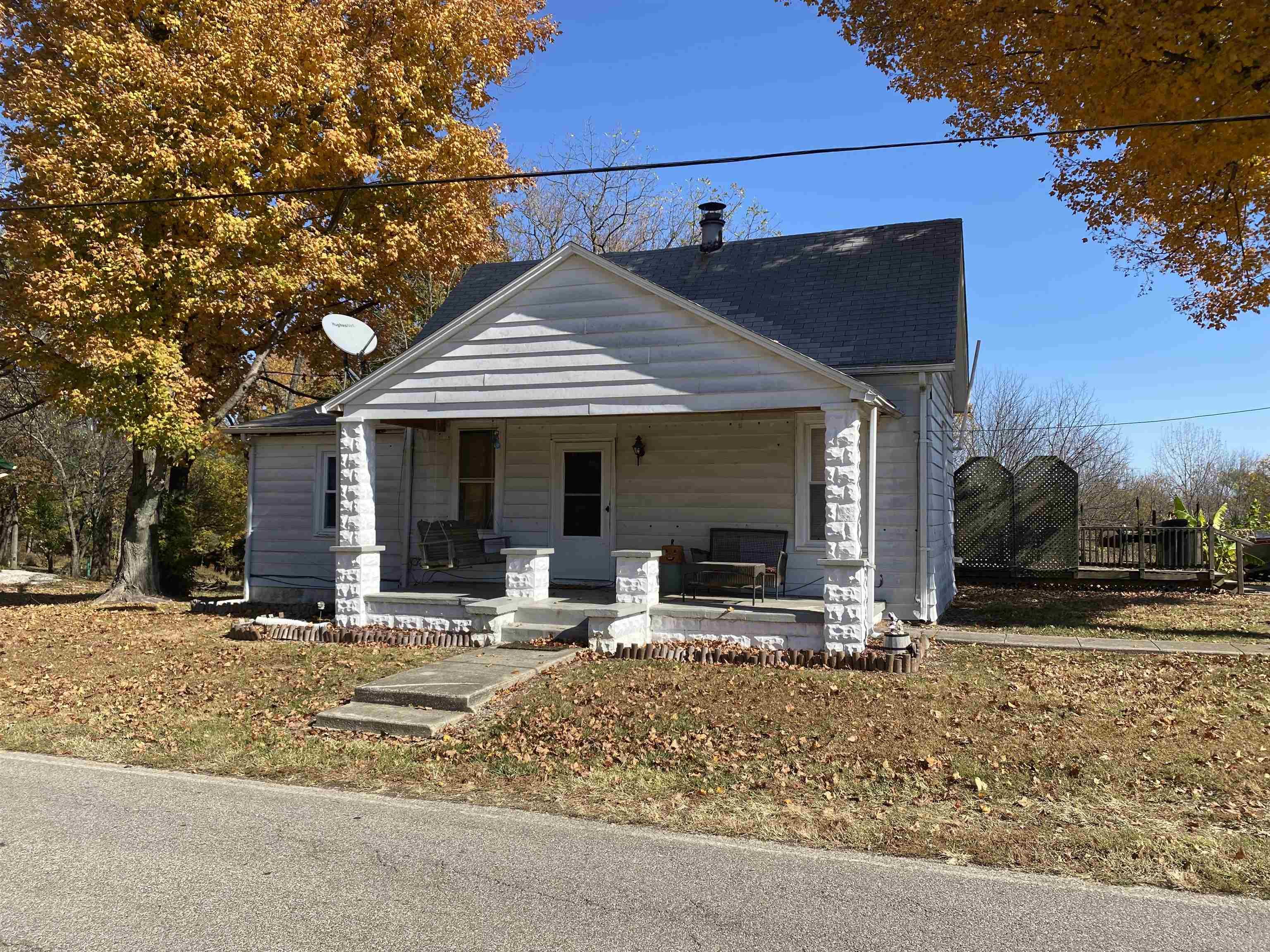 2850 Blackburn Road Mount Vernon, IN 47620 - Photo 1 of 21
