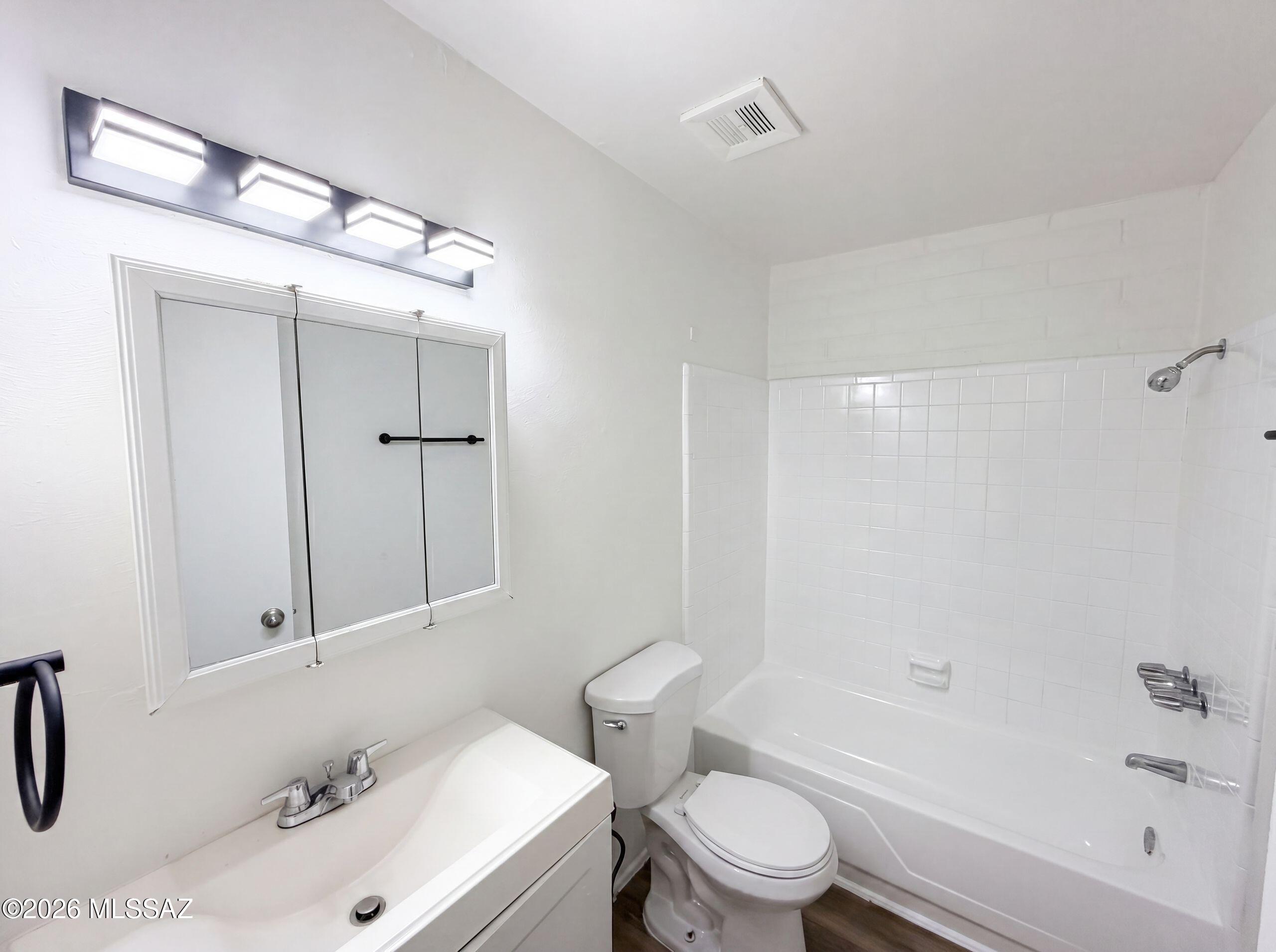 2704 South Lands End Road Tucson, AZ 85713 - Photo 16 of 18 listing_15