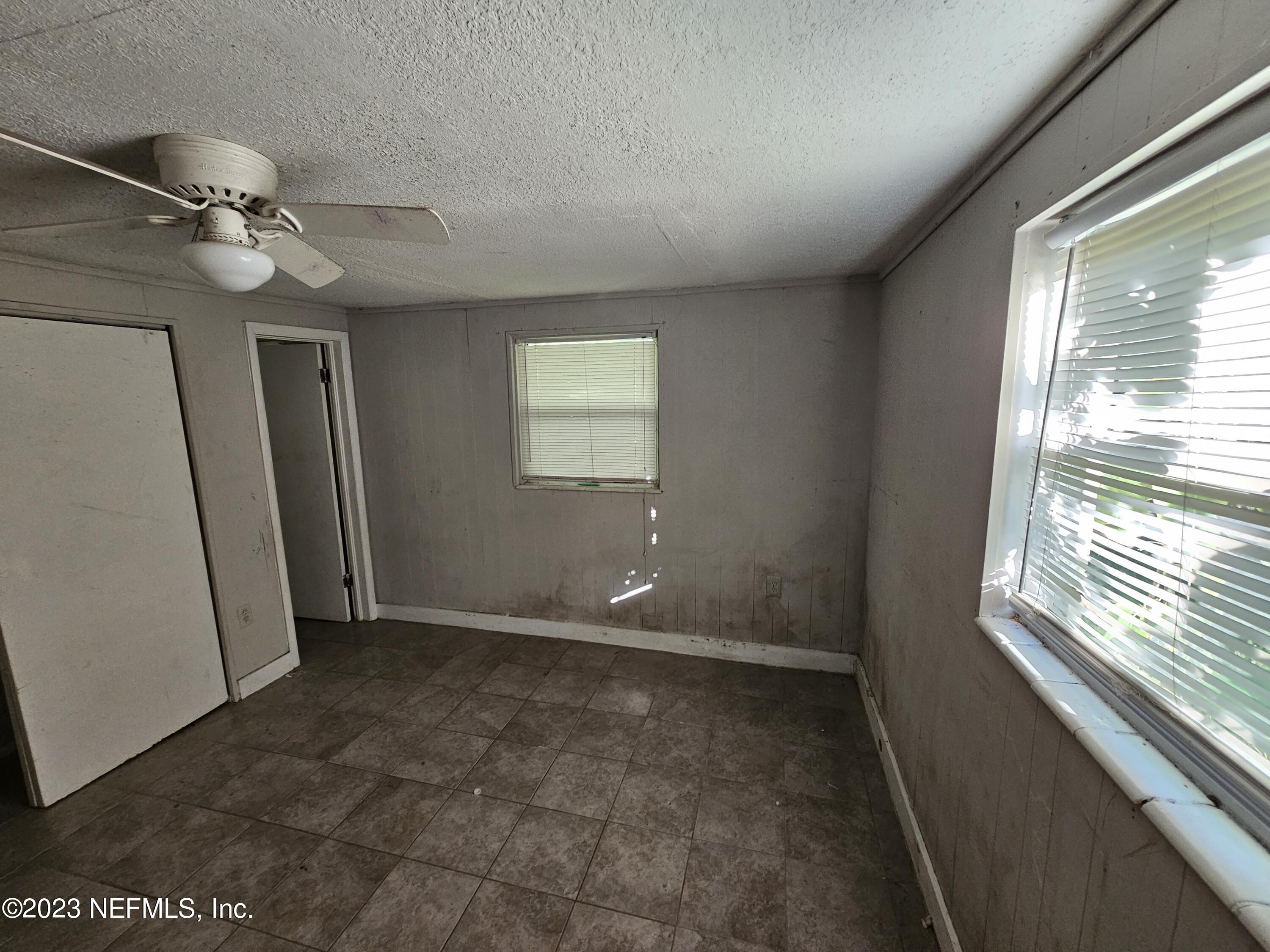 7903 New Kings Road Jacksonville, FL 32219 - Photo 10 of 13 20230921_083627