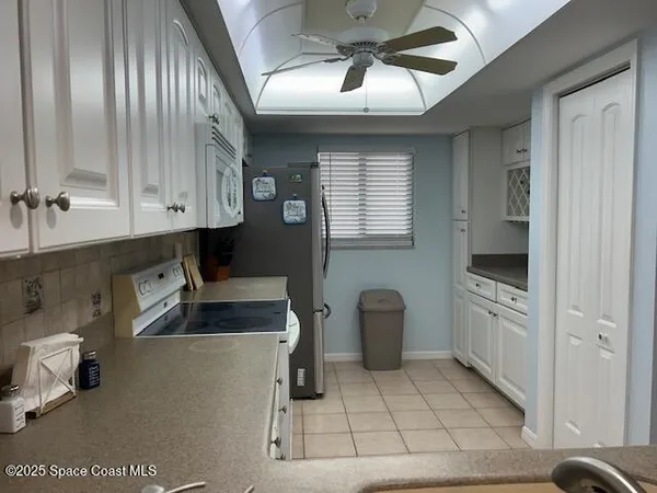 $2,100 | 3170 North Atlantic Avenue, Unit 313, Cocoa Beach, FL 32931