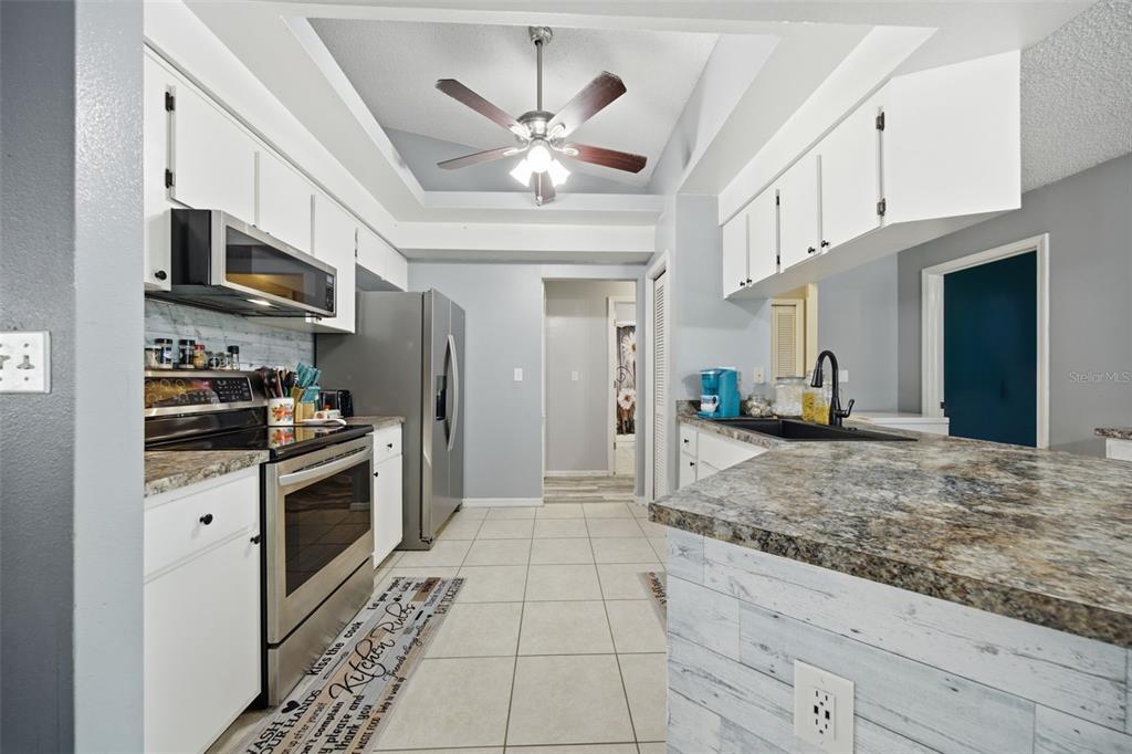 13801 Whitby Road Hudson, FL 34667 - Photo 7 of 28 Gallery Image 7