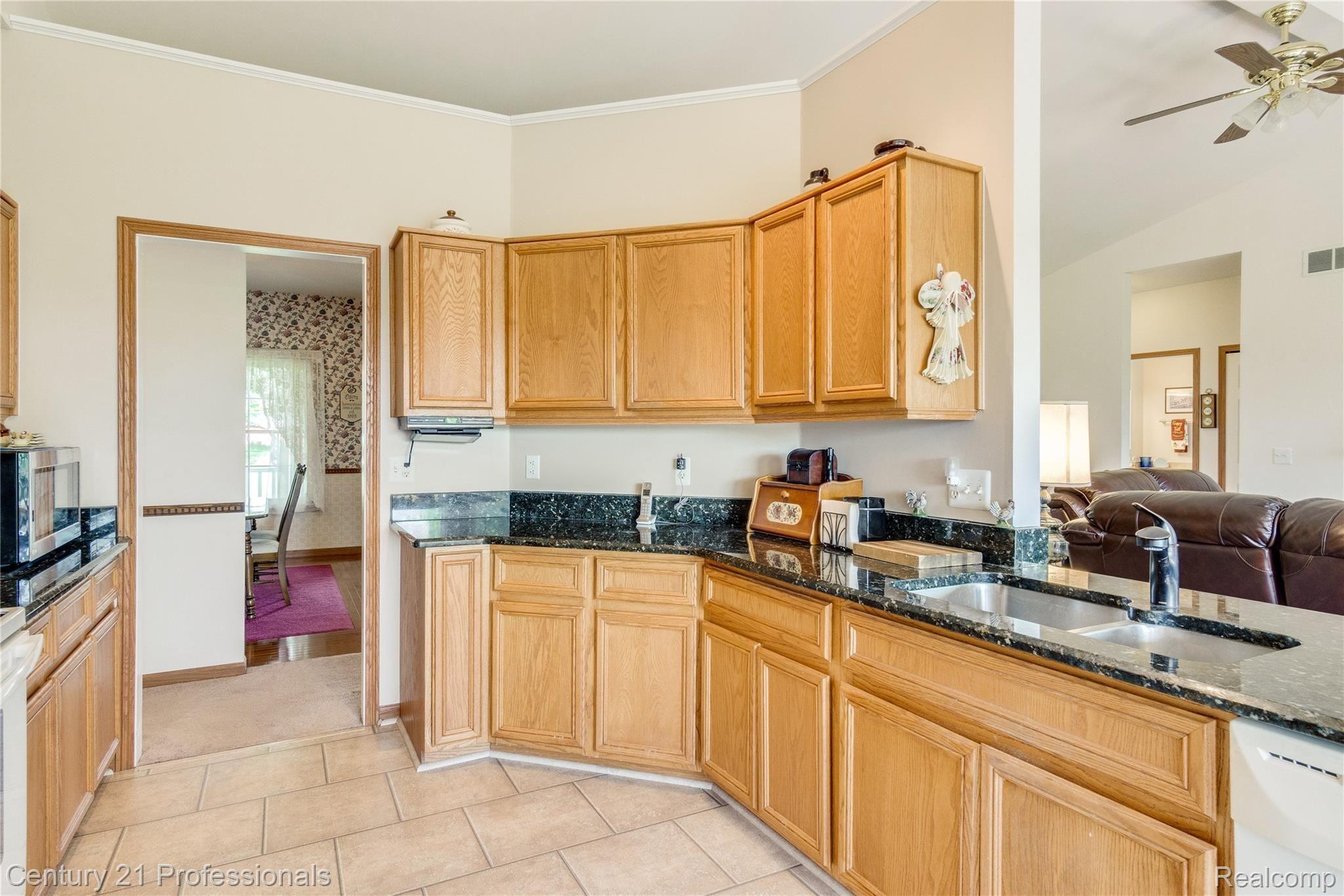 5804 Dryden Road Dryden, MI 48428 - Photo 9 of 59 Interiors (8 of 44).jpg