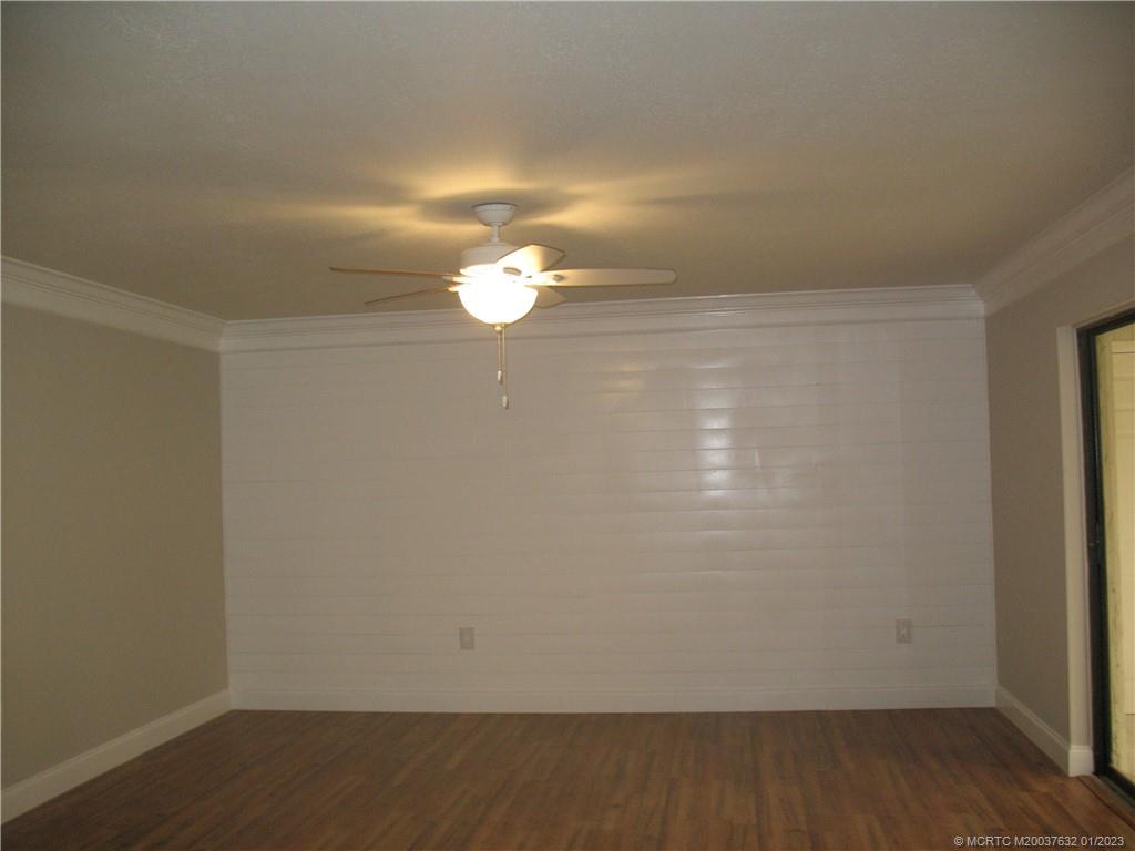 5433 Southeast Miles Grant Road, Unit E105 Stuart, FL 34997 - Photo 8 of 14 Gallery Image 8