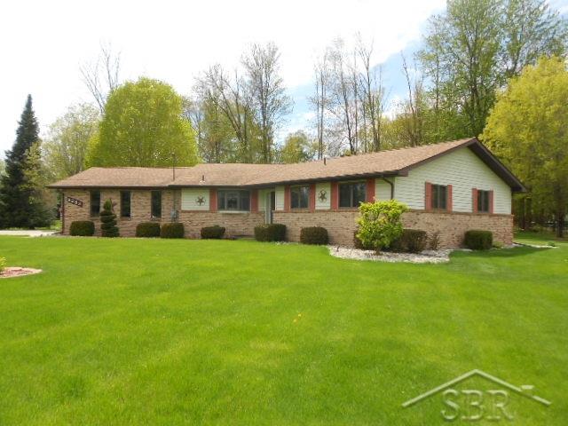8283 North River Road Freeland, MI 48623 - Photo 2 of 4 31321488-1.JPG
