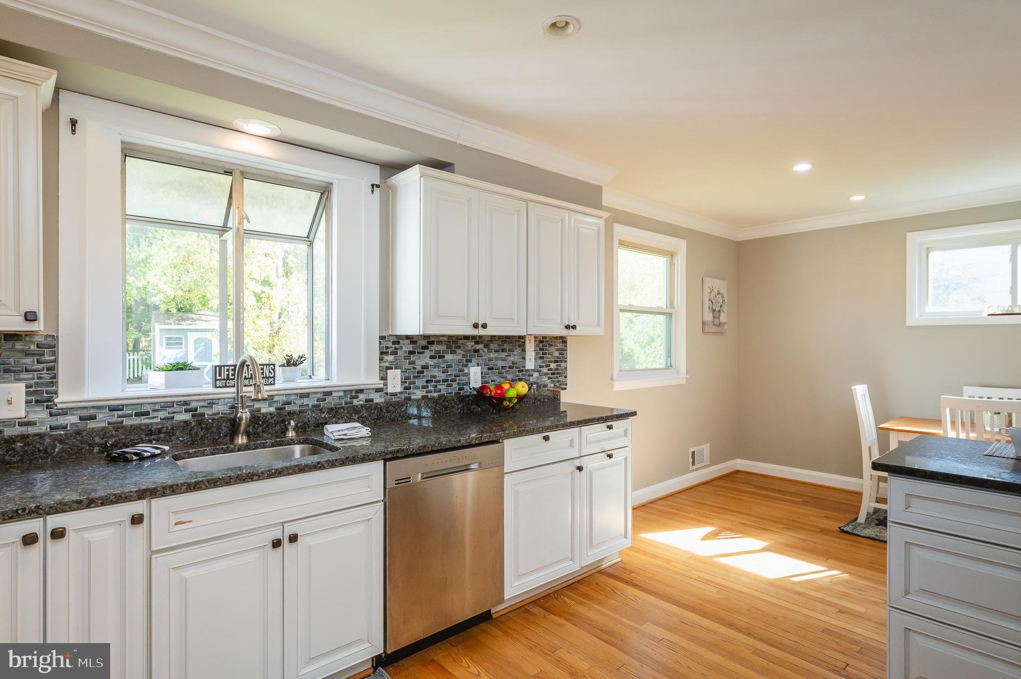 1305 Charmuth Road Lutherville-Timonium, MD 21093 - Photo 25 of 52 Updated Kitchen
