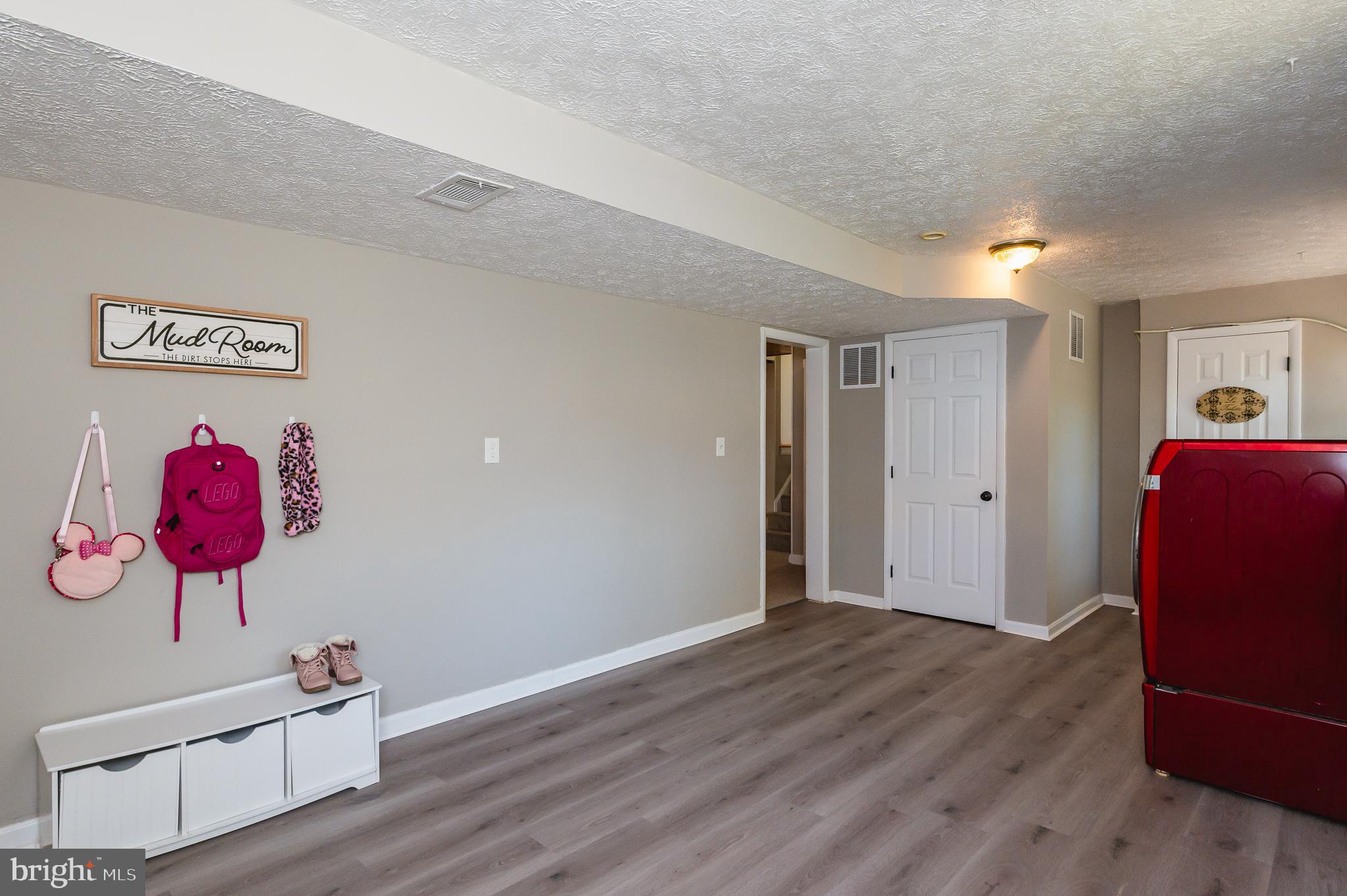 1305 Charmuth Road Lutherville-Timonium, MD 21093 - Photo 8 of 52 Mudroom