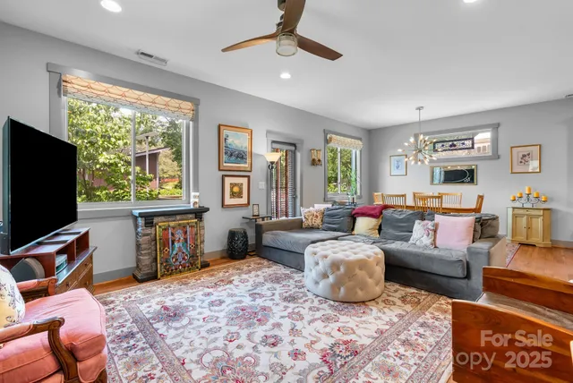 $599,000 | 37 Bryant Street, Asheville, NC 28806