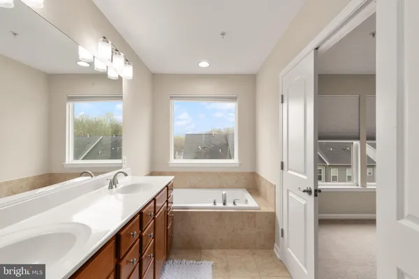 $600,000 | 7825 Crystal Brook Way, Hanover, MD 21076