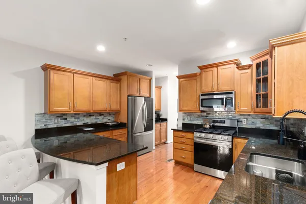 $600,000 | 7825 Crystal Brook Way, Hanover, MD 21076