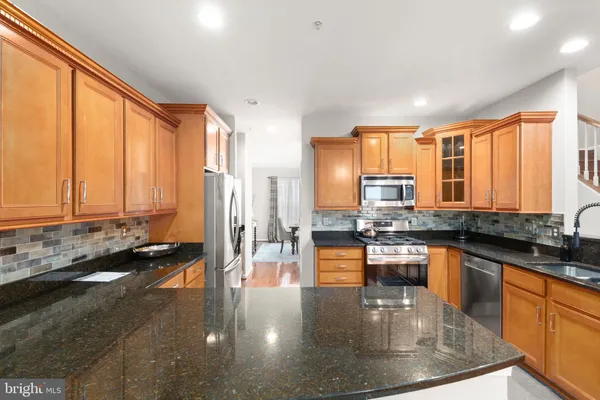 $600,000 | 7825 Crystal Brook Way, Hanover, MD 21076