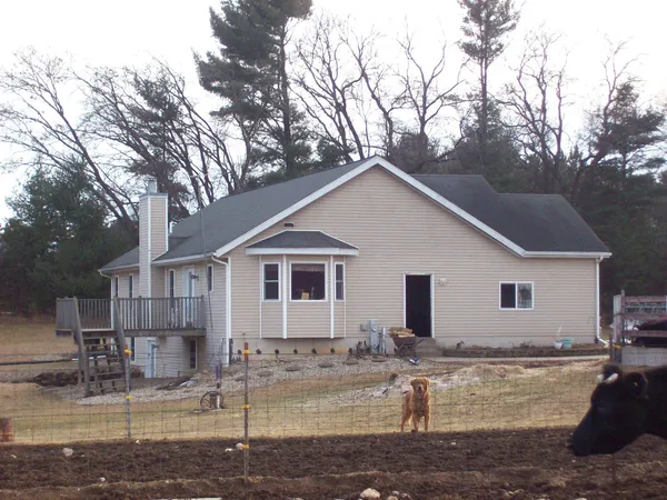 $649,900 | N6702 12th Road, Montello, WI 53949