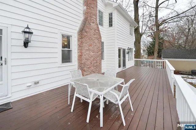 $5,300 | 675 Center Street, Oradell, NJ 07649