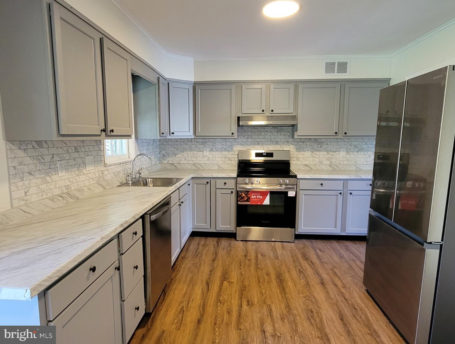 3553 Clarksburg Road Monrovia, MD 21770 - Photo 5 of 36