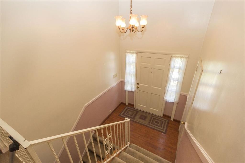 935 Chapel Road Beaver, PA 15009 - Photo 3 of 19 entry is 7x4 with hardwood floor and coat closet