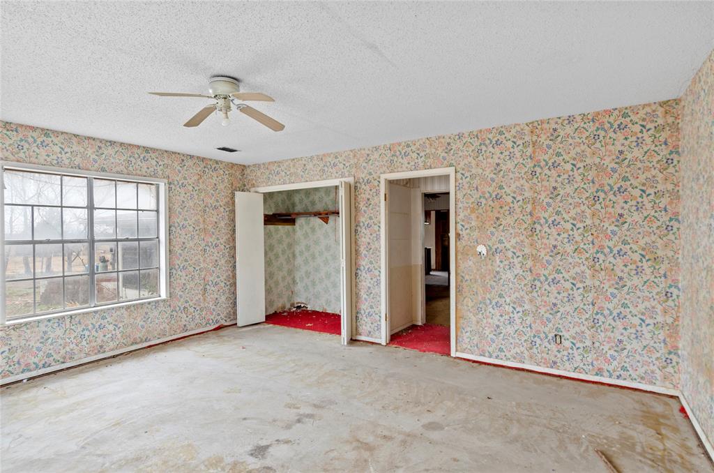 5068 Orchard Road Bowie, TX 76230 - Photo 8 of 18