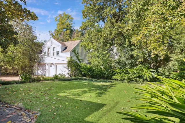 $2,450,000 | 2204 Inwood Drive, Houston, TX 77019