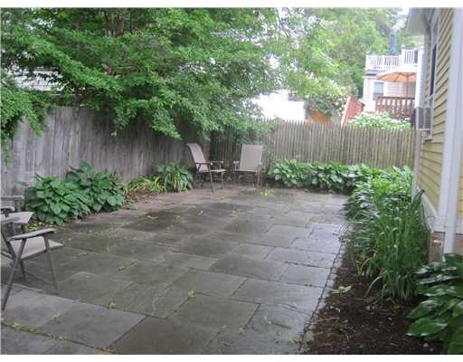 360 Spring Street Newport, RI 02840 - Photo 11 of 12 Yard/Garden.