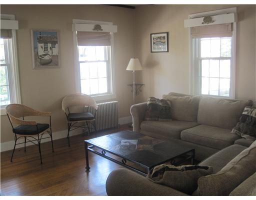 360 Spring Street Newport, RI 02840 - Photo 4 of 12 Living Room.