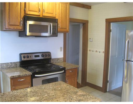 360 Spring Street Newport, RI 02840 - Photo 7 of 12 Kitchen.