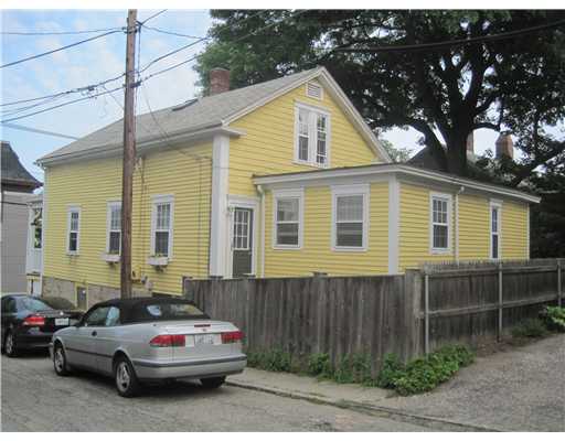 360 Spring Street Newport, RI 02840 - Photo 10 of 12 Exterior Back.
