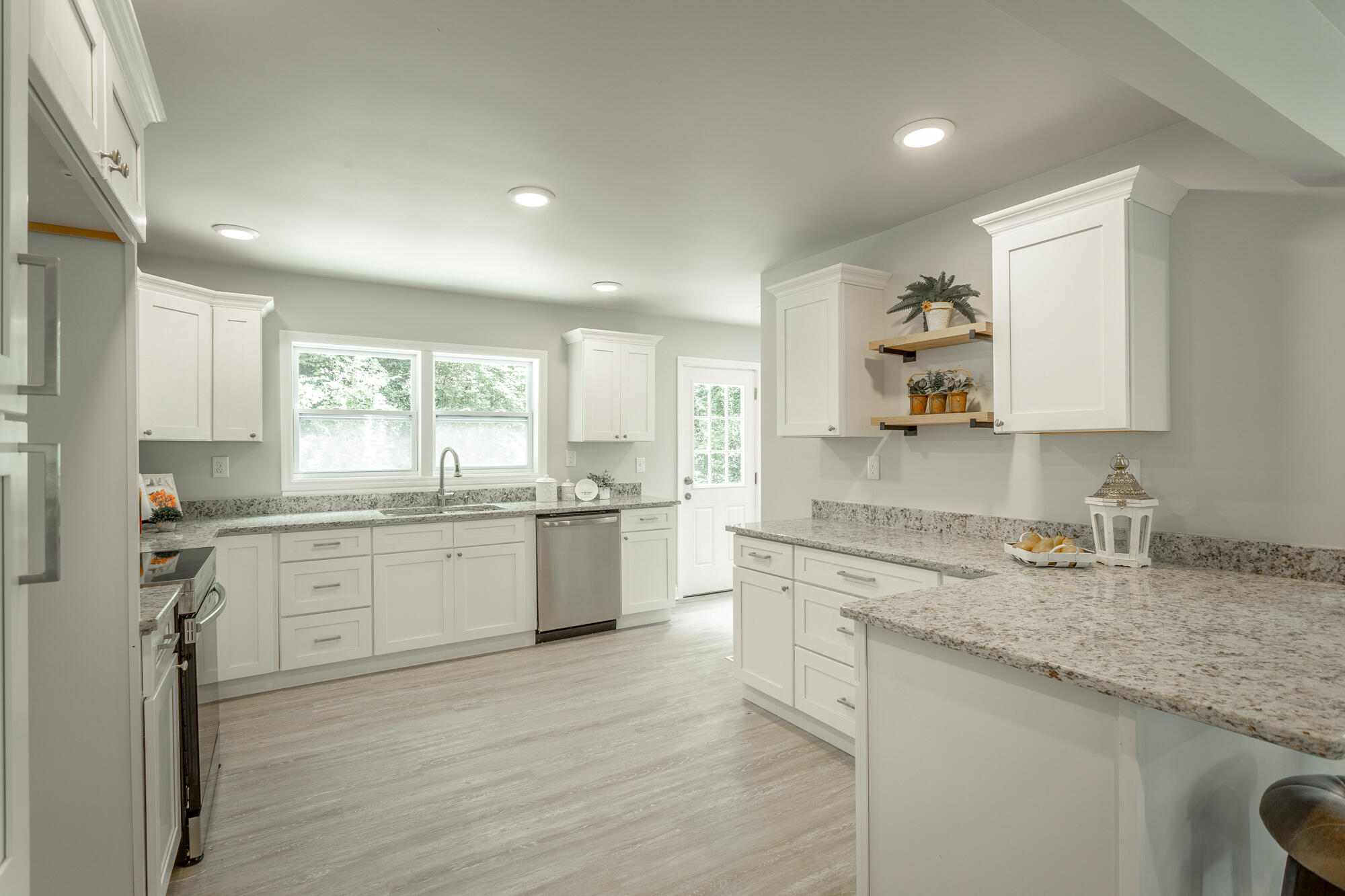 1336 North Concord Road Chattanooga, TN 37421 - Photo 2 of 29 1336 N Concord Rd. HD-16