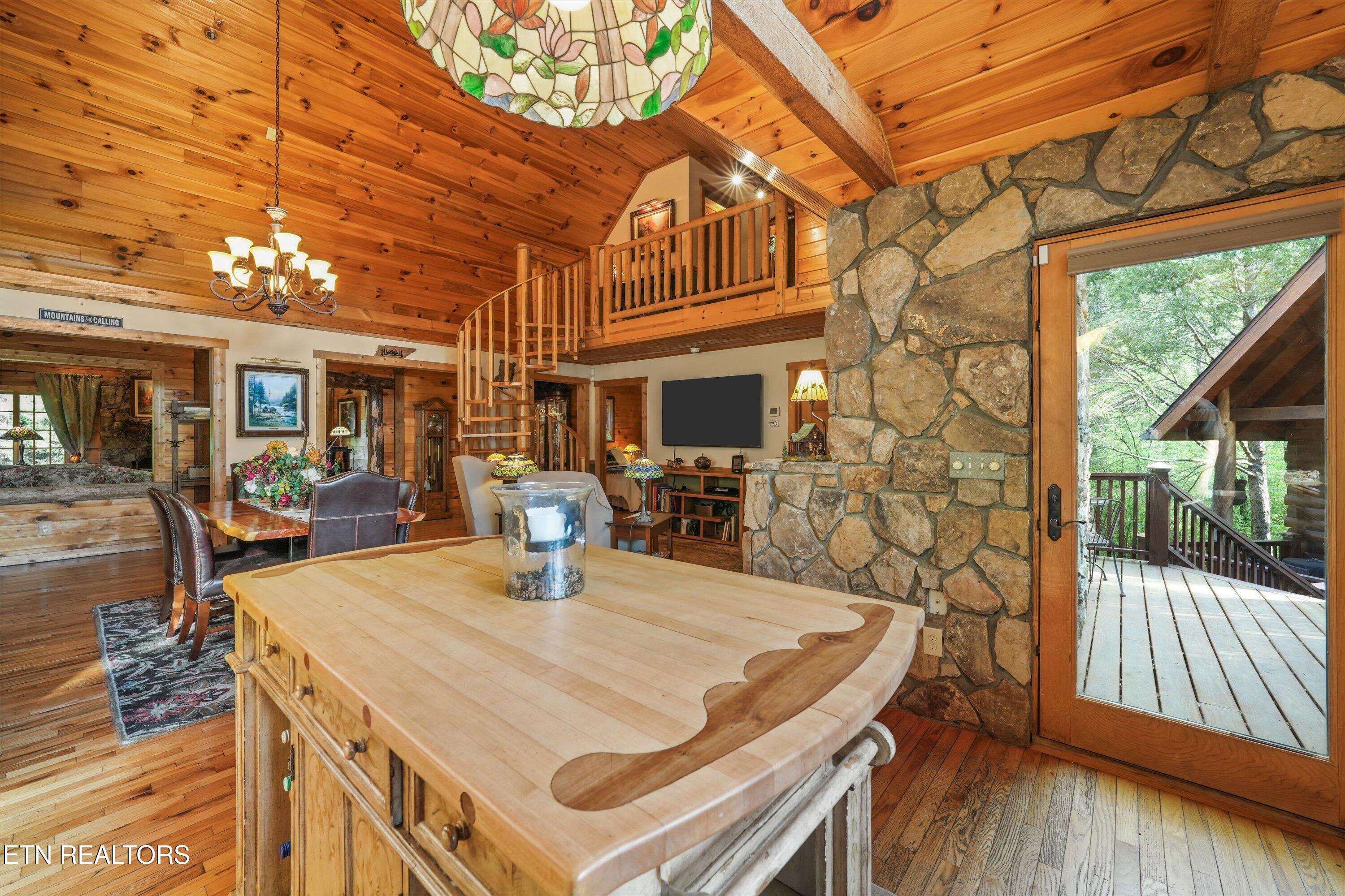 7247 Old Tuckaleechee Road Townsend, TN 37882 - Photo 21 of 56 33-7247 Old Tuckaleechee Rd36