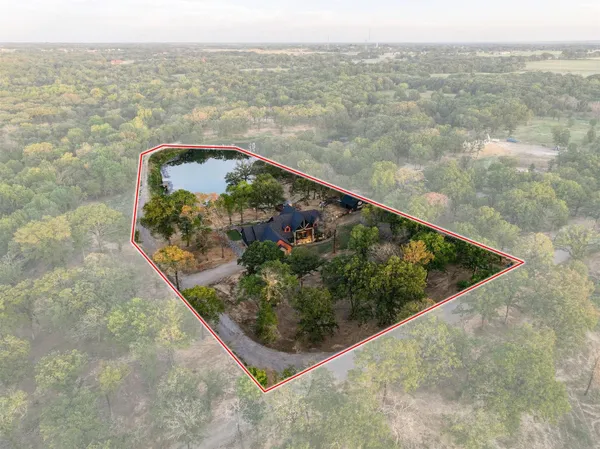 $950,000 | 602 Lazy J Lane, Colbert, OK 74733