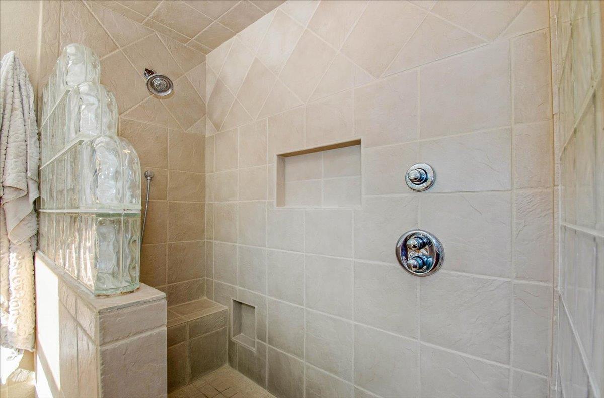 5617 Indian Hills Road Murphys, CA 95247 - Photo 50 of 80 a bathroom with a shower and a sink