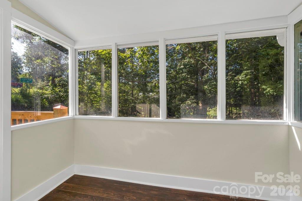 1415 Roan Road Spruce Pine, NC 28777 - Photo 18 of 42