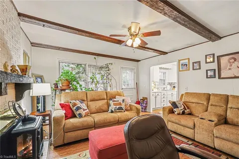 $250,000 | 409 West Montcastle Drive, Greensboro, NC 27406